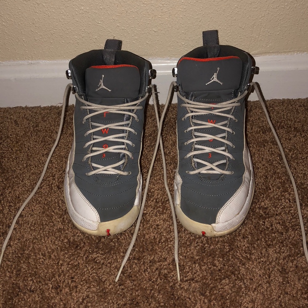 Jordan 12s